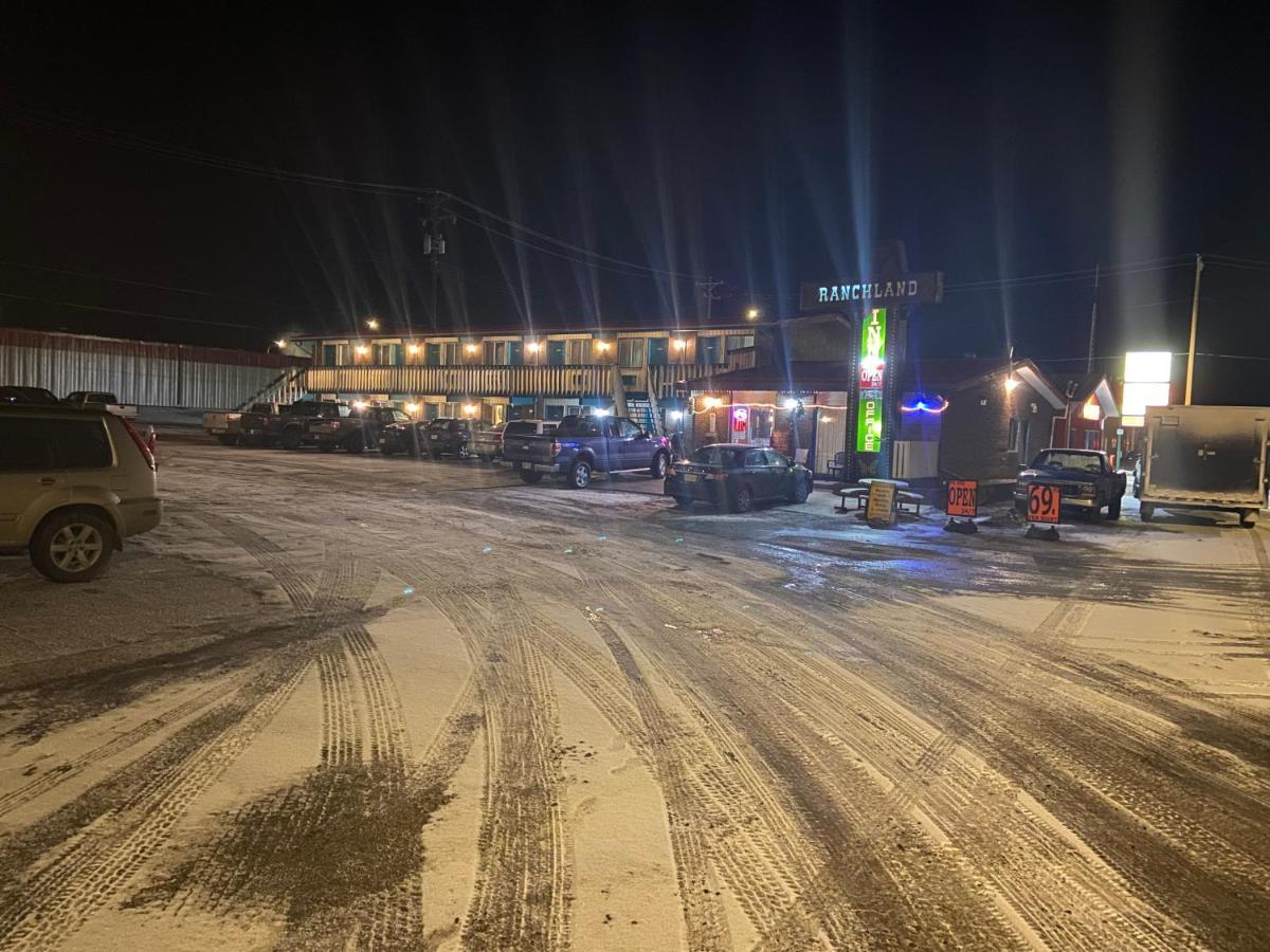 Inn Ranchland Nanton
