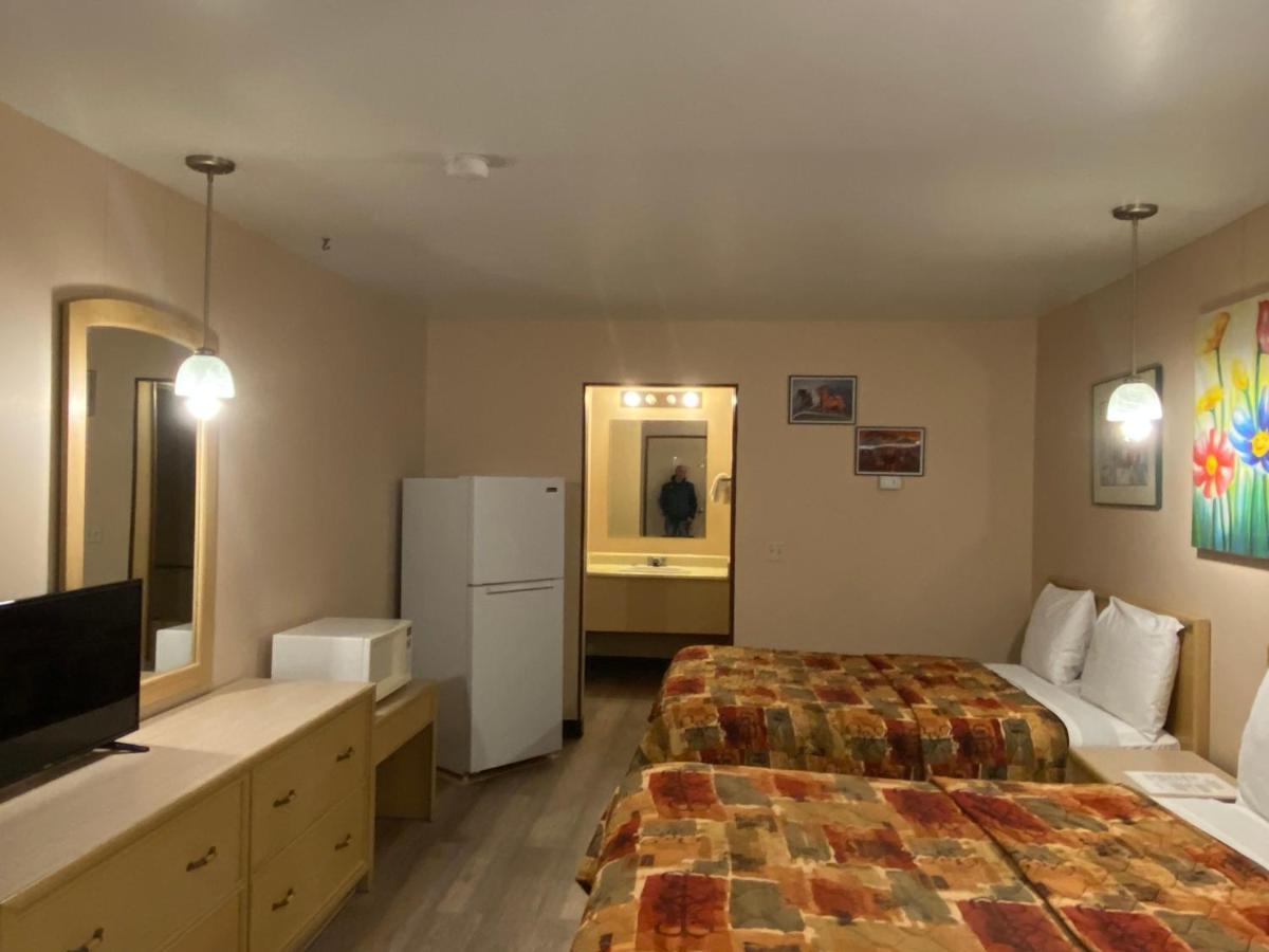 Ranchland Inn 2*