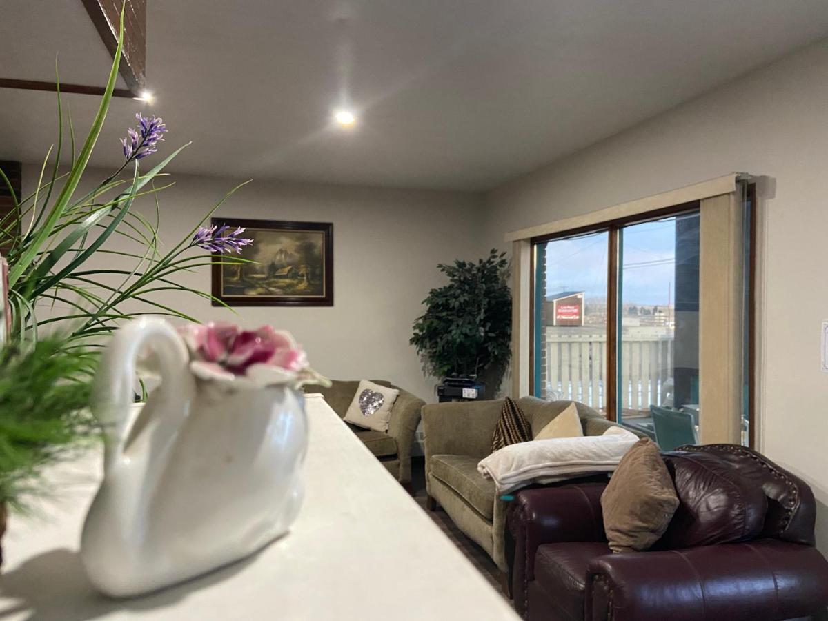 Inn Ranchland Nanton