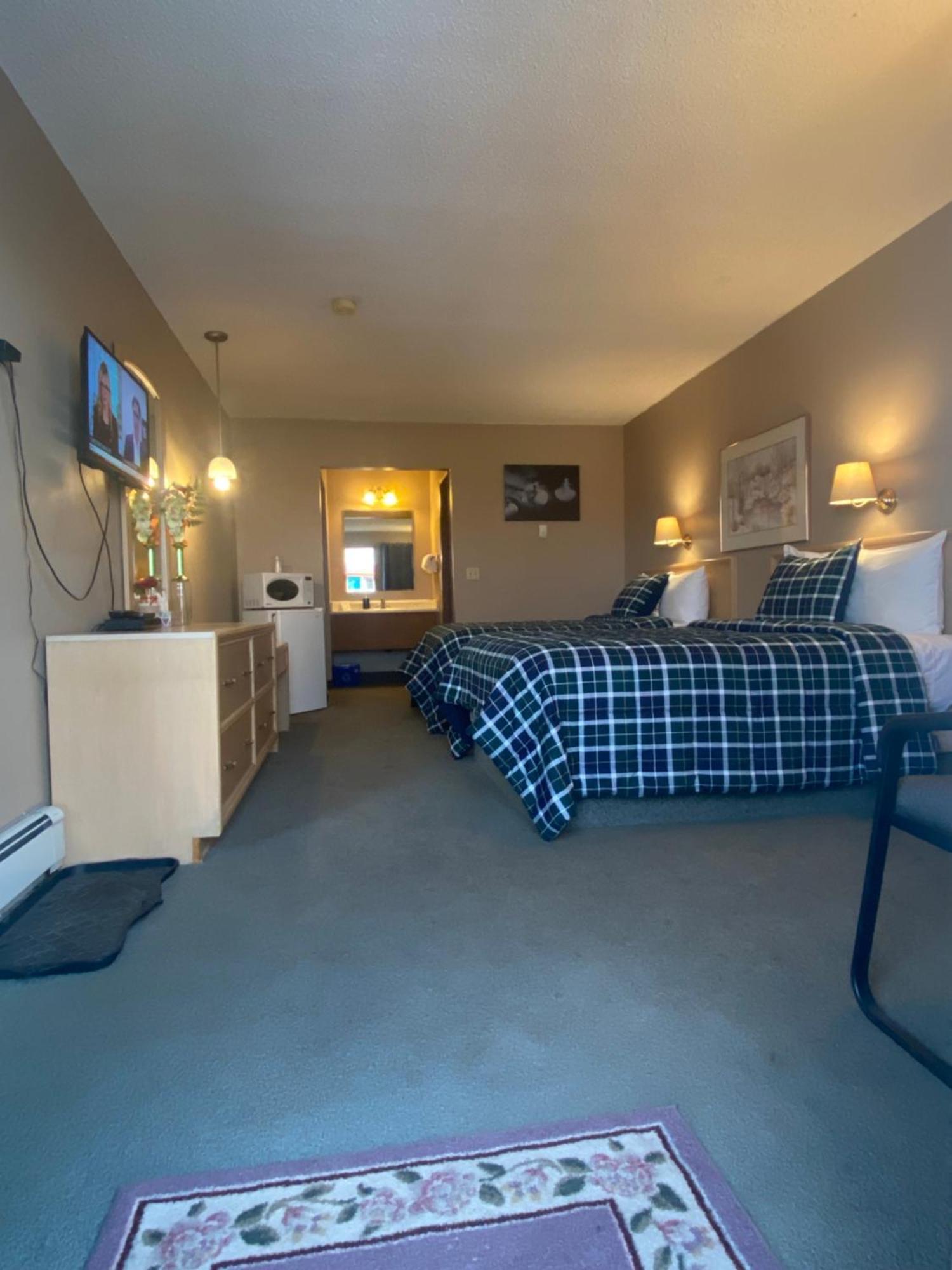 Ranchland Inn